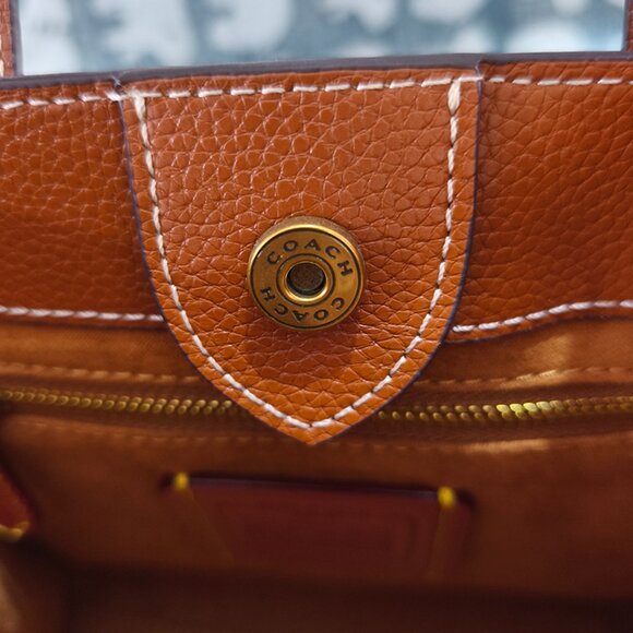 Coach Horse And Carriage Print White And Brown Bag - Picture 6 of 11